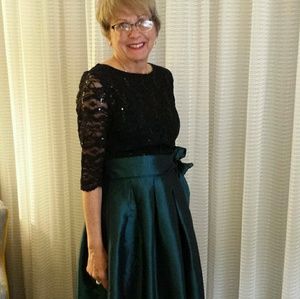 Meet your Posher, Gale